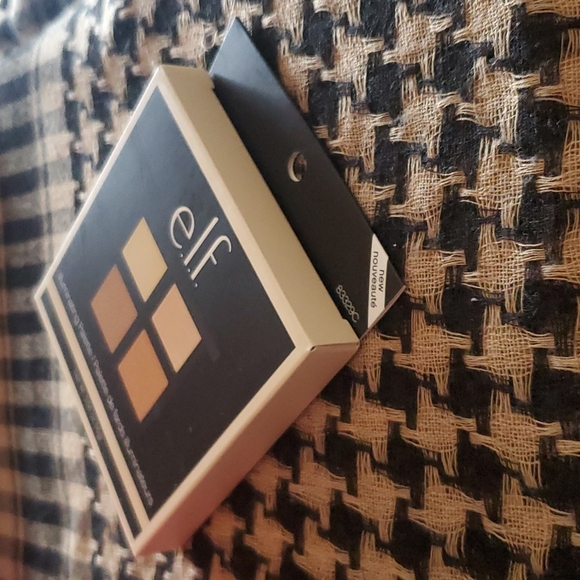 E.L.F. Illuminating Palette NIB - Picture 5 of 5